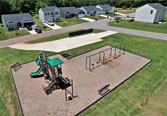 723 Peridot Way, Westminster, SC 29693