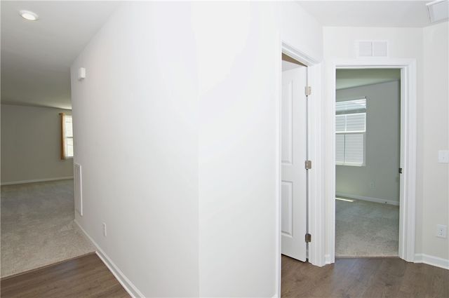 723 Peridot Way, Westminster, SC 29693