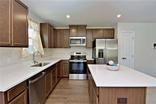 723 Peridot Way, Westminster, SC 29693
