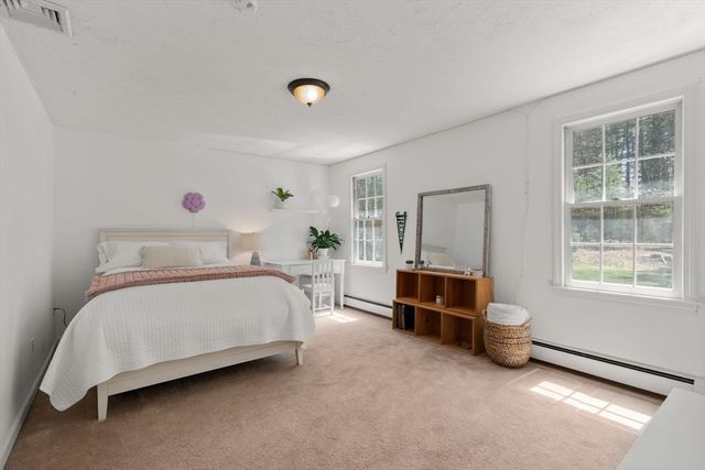 43 Maple Street, Norfolk, MA 02056