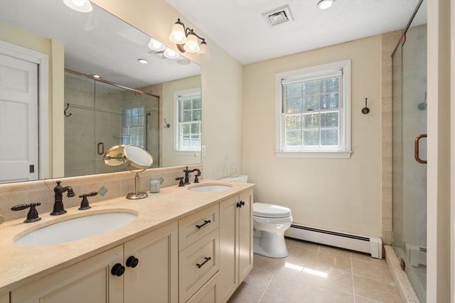 43 Maple Street, Norfolk, MA 02056