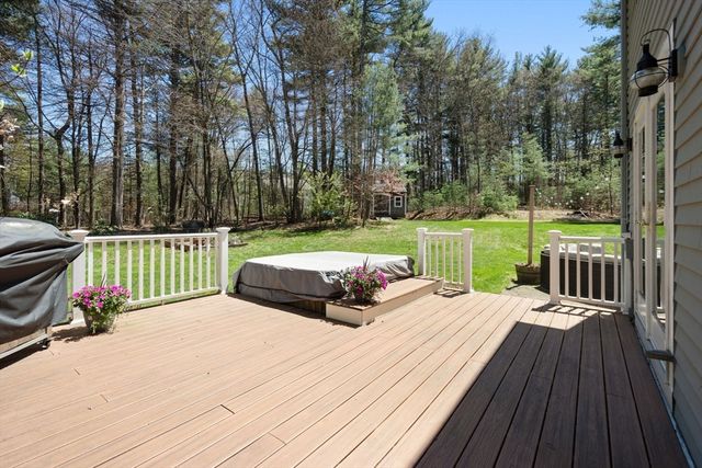 43 Maple Street, Norfolk, MA 02056