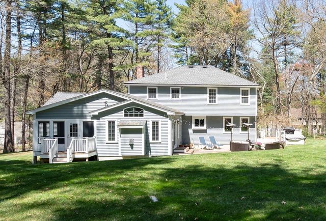 43 Maple Street, Norfolk, MA 02056