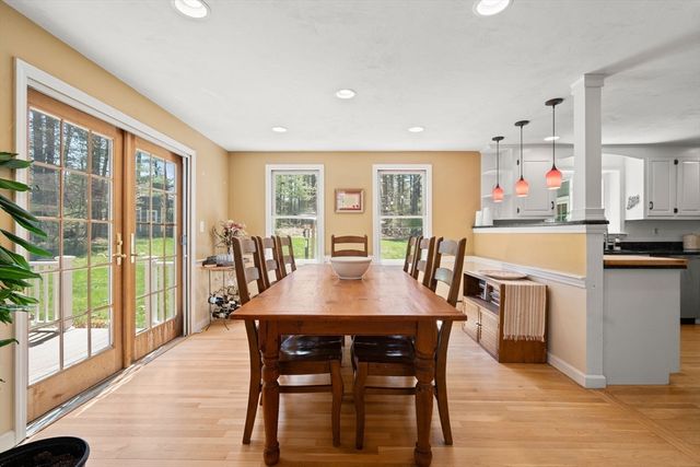 43 Maple Street, Norfolk, MA 02056