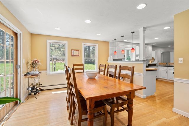 43 Maple Street, Norfolk, MA 02056