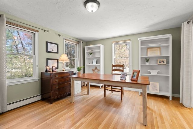 43 Maple Street, Norfolk, MA 02056