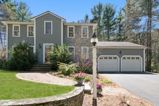 43 Maple Street, Norfolk, MA 02056