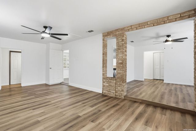 9518 Brightview St, San Antonio, TX 78217