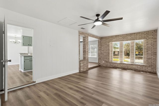 9518 Brightview St, San Antonio, TX 78217