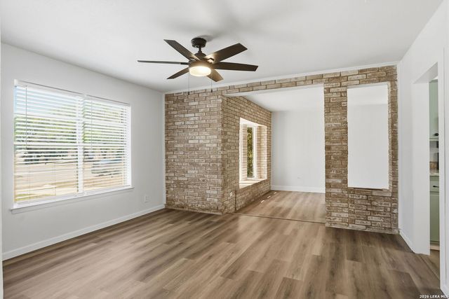 9518 Brightview St, San Antonio, TX 78217