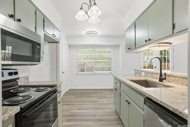 9518 Brightview St, San Antonio, TX 78217