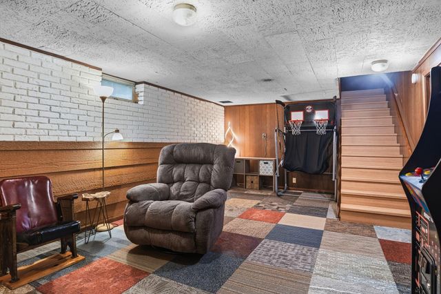 3851 Flowerfield Road, Circle Pines, MN 55014