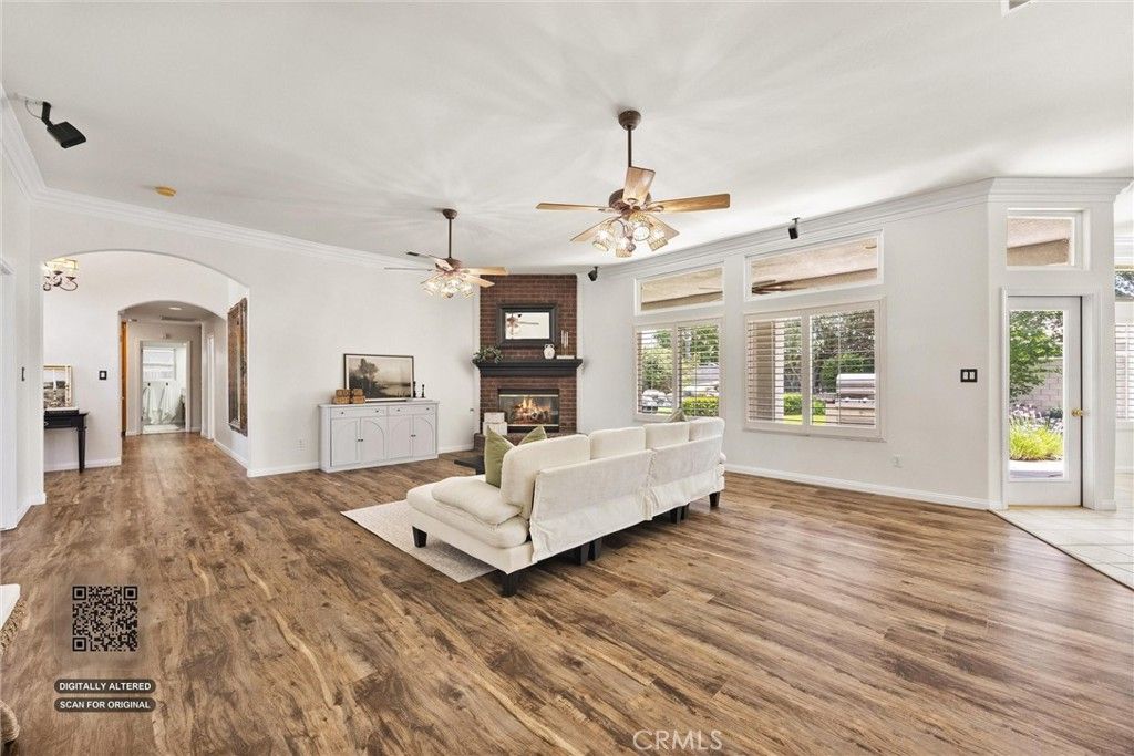 Image 10 of property listing at 14005 Austin Creek Avenue, Bakersfield, CA 93314