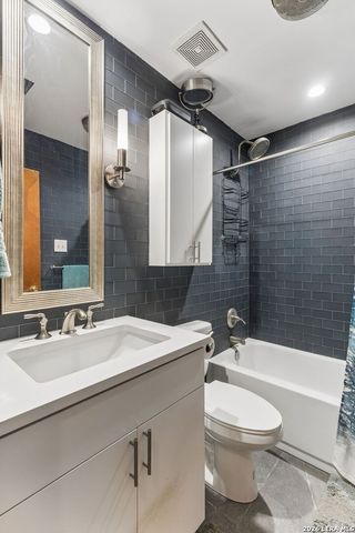 525 SOUTHTRAIL DR, San Antonio, TX 78216