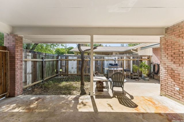 525 SOUTHTRAIL DR, San Antonio, TX 78216