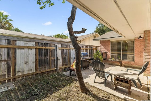 525 SOUTHTRAIL DR, San Antonio, TX 78216