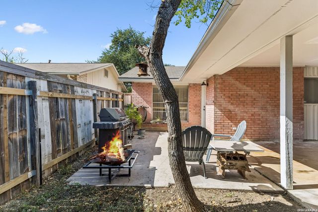 525 SOUTHTRAIL DR, San Antonio, TX 78216