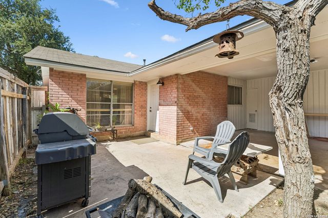 525 SOUTHTRAIL DR, San Antonio, TX 78216