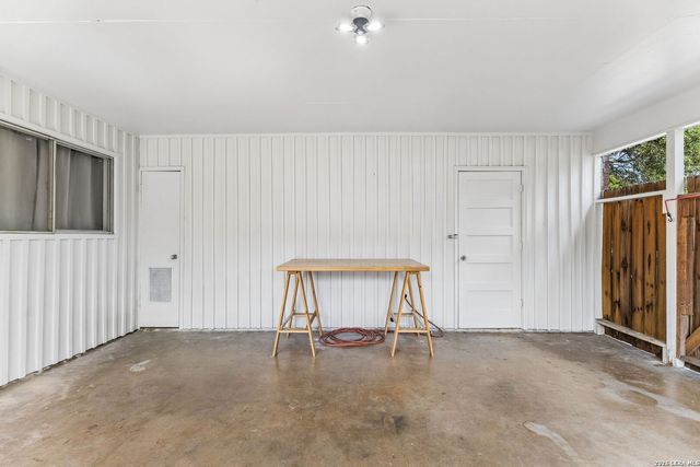 525 SOUTHTRAIL DR, San Antonio, TX 78216