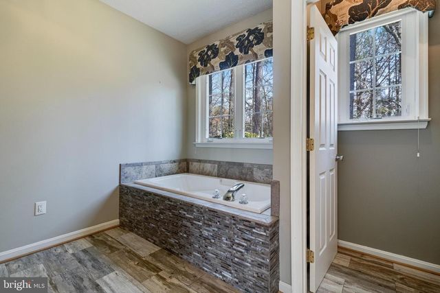 14850 KING CHARLES, Issue, MD 20645