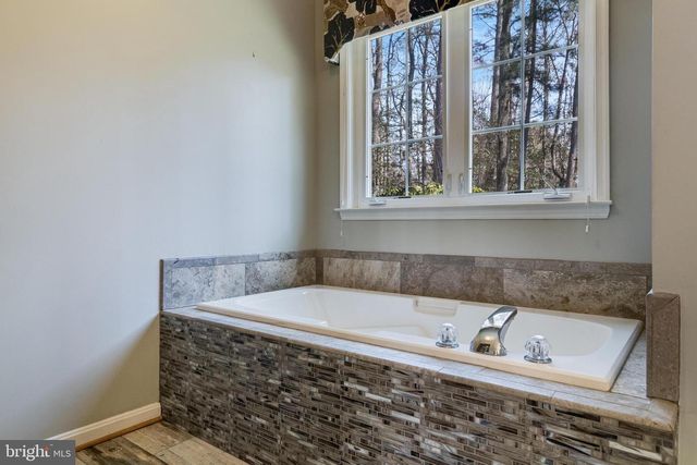 14850 KING CHARLES, Issue, MD 20645