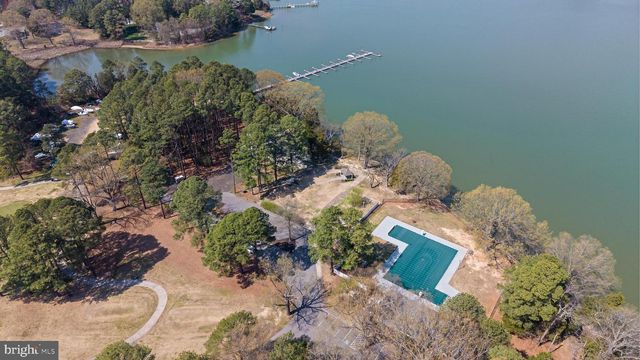 14850 KING CHARLES, Issue, MD 20645