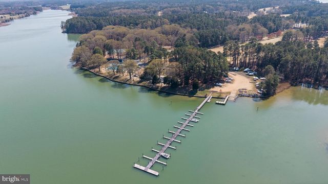 14850 KING CHARLES, Issue, MD 20645