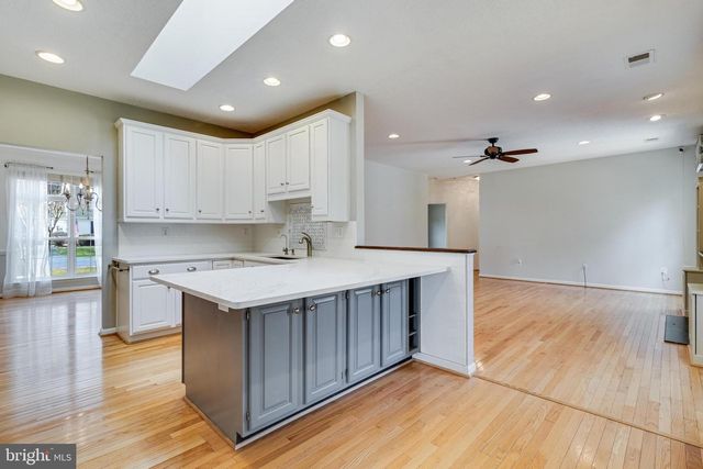 14850 KING CHARLES, Issue, MD 20645