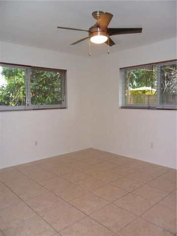 1009 NE 23RD Drive 2, Wilton Manors, FL 33305