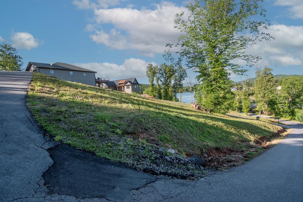 0 Mountain Breezes Drive, Hayesville, NC 28904