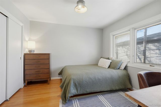 2604 Rochester Road 3, Royal Oak, MI 48073