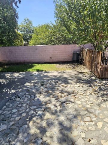1171 W 7th, San Bernardino, CA 92411