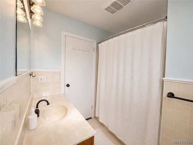 217 Beckwith Avenue, Niagara, NY 14304