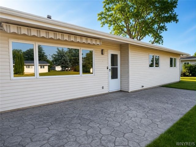 217 Beckwith Avenue, Niagara, NY 14304