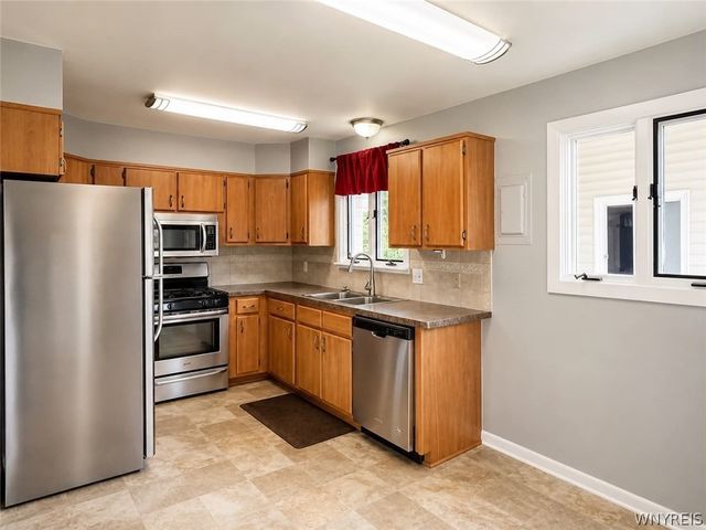 217 Beckwith Avenue, Niagara, NY 14304