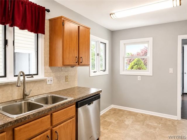 217 Beckwith Avenue, Niagara, NY 14304