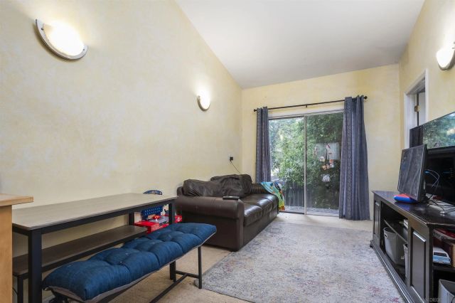 12452 Janet Kay Way, El Cajon, CA 92021