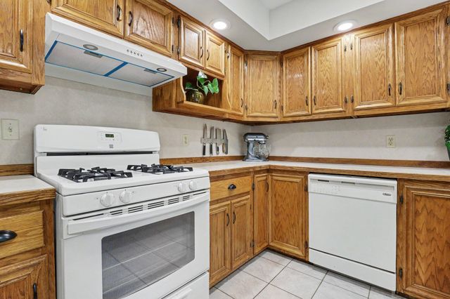 935 S Baldwin Street, Greenville, MI 48838