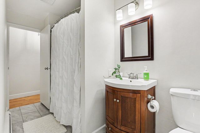 935 S Baldwin Street, Greenville, MI 48838