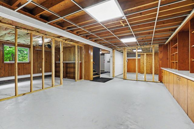 935 S Baldwin Street, Greenville, MI 48838