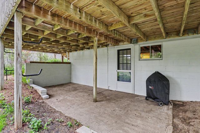 935 S Baldwin Street, Greenville, MI 48838