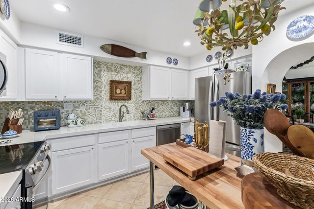 5825 N 12TH Street 3, Phoenix, AZ 85014