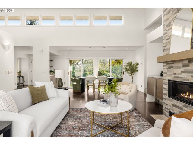 13768 KNAUS Rd, Lake Oswego, OR 97034