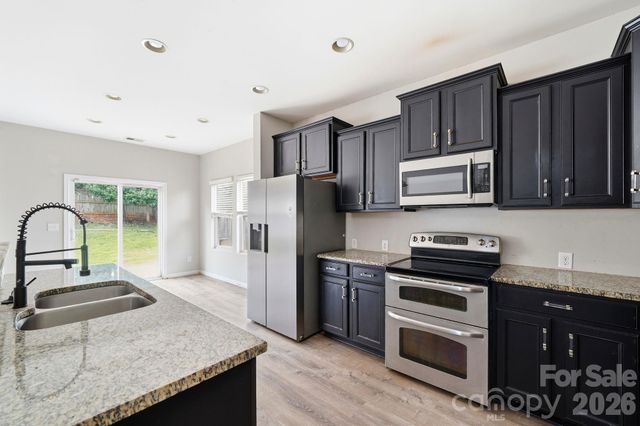 5011 Elementary View Drive, Charlotte, NC 28269