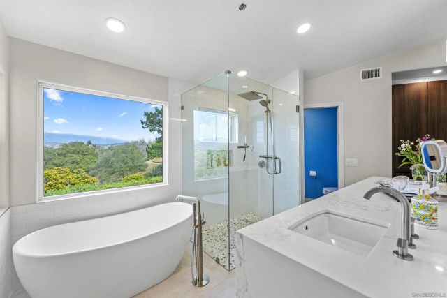 30659 Diaz, Valley Center, CA 92082