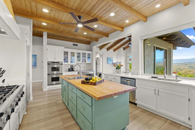 30659 Diaz, Valley Center, CA 92082