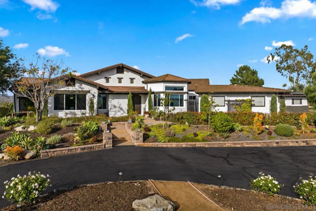 30659 Diaz, Valley Center, CA 92082