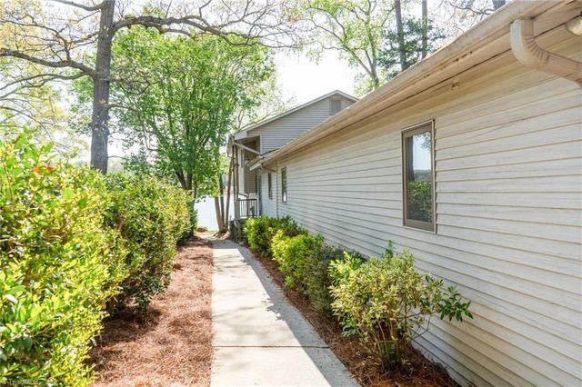218 Friar Tuck Terrace, Lexington, NC 27292