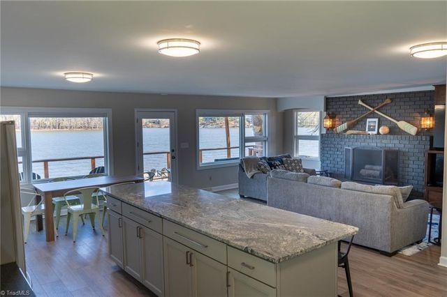 218 Friar Tuck Terrace, Lexington, NC 27292