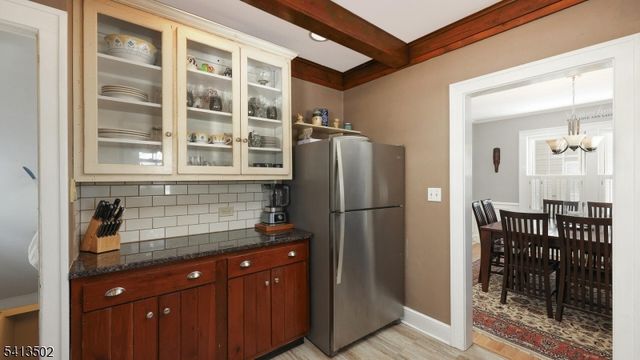 25 Paterson Rd, Fanwood Boro, NJ 07023